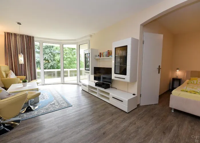 Haus Trafalger Tr147 *